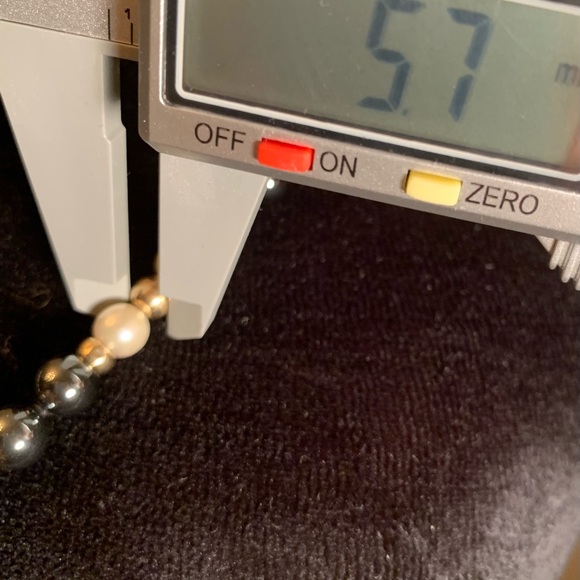 Genuine Pearl, Hematite & 14K Gold 28” Necklace. Great Mother's Day Gift! - Picture 7 of 9